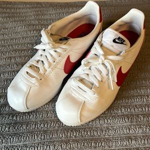 Nike Cortez “Forest Gump’s”